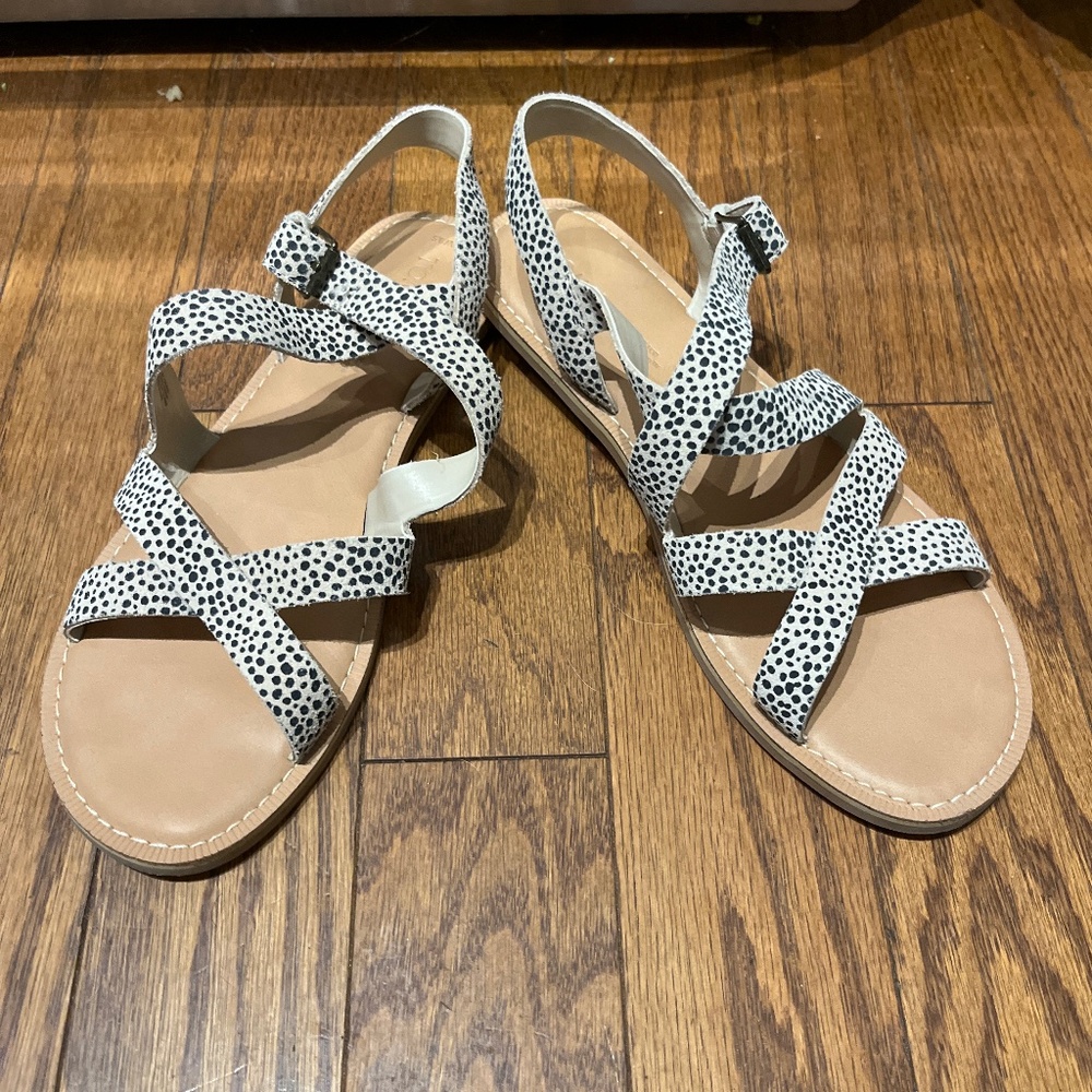 Toms Black and White Strappy Sandals